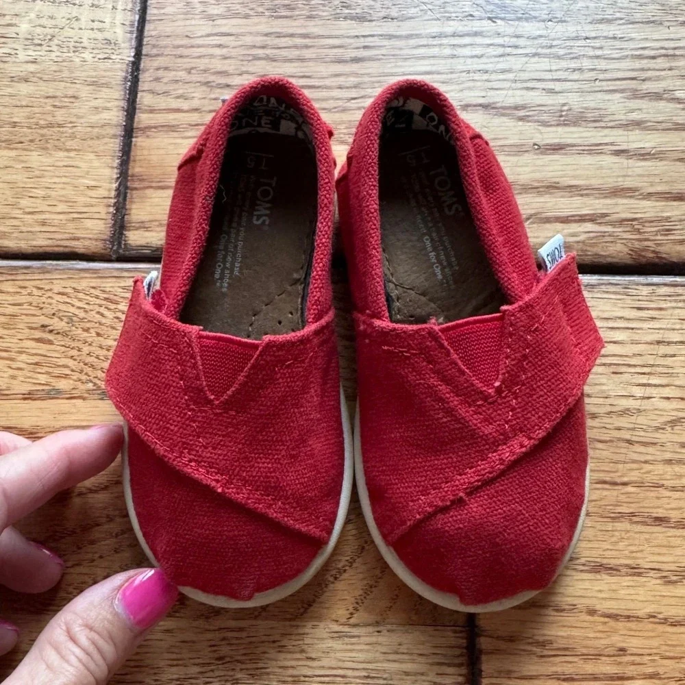 Toms classic canvas